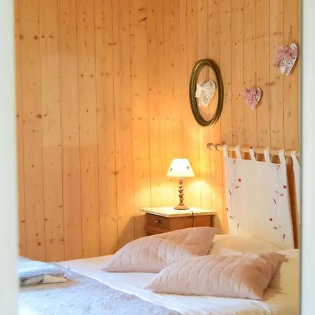 Nocleg ze śniadaniem Le Moulin Du Bateau - 3*