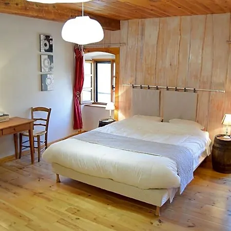 Le Moulin Du Bateau - De Charme 3*